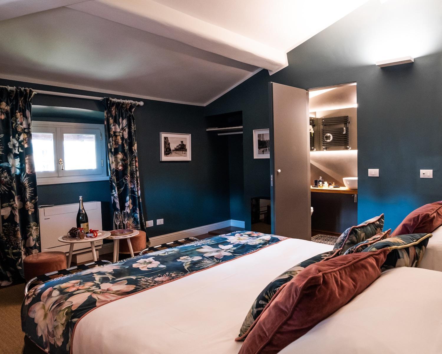 L'Americano Luxury Rooms Chiavari Exterior photo